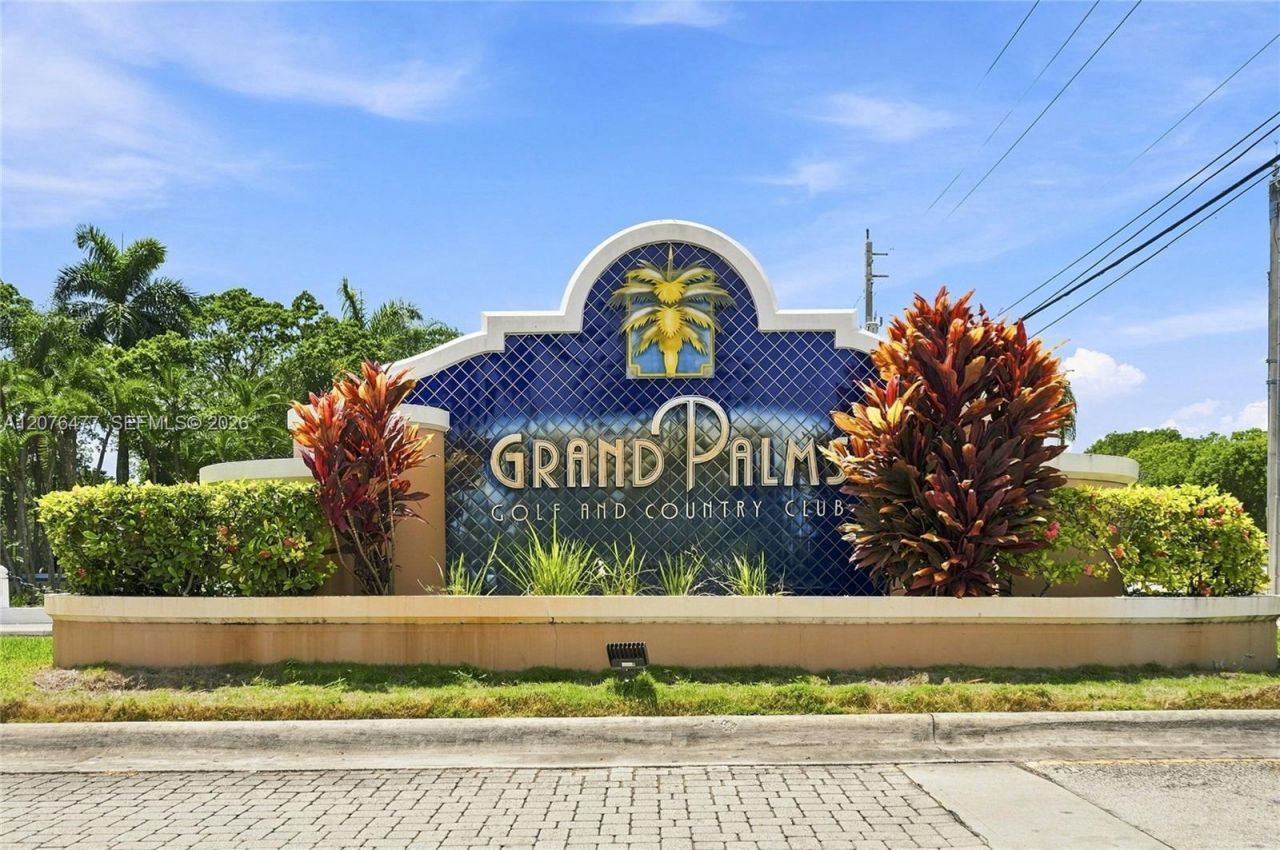 15822 SW 16th Ct , Pembroke Pines, FL 33027 Photo