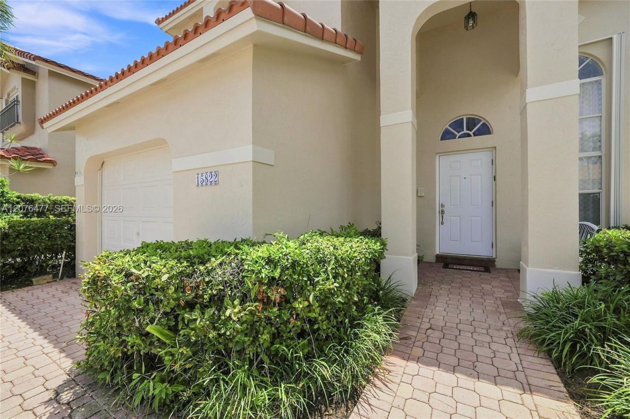 15822 SW 16th Ct , Pembroke Pines, FL 33027 Photo