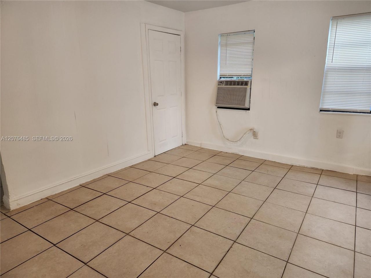 2129 NW 44th St , Unit 2129, Miami, FL 33142 Photo