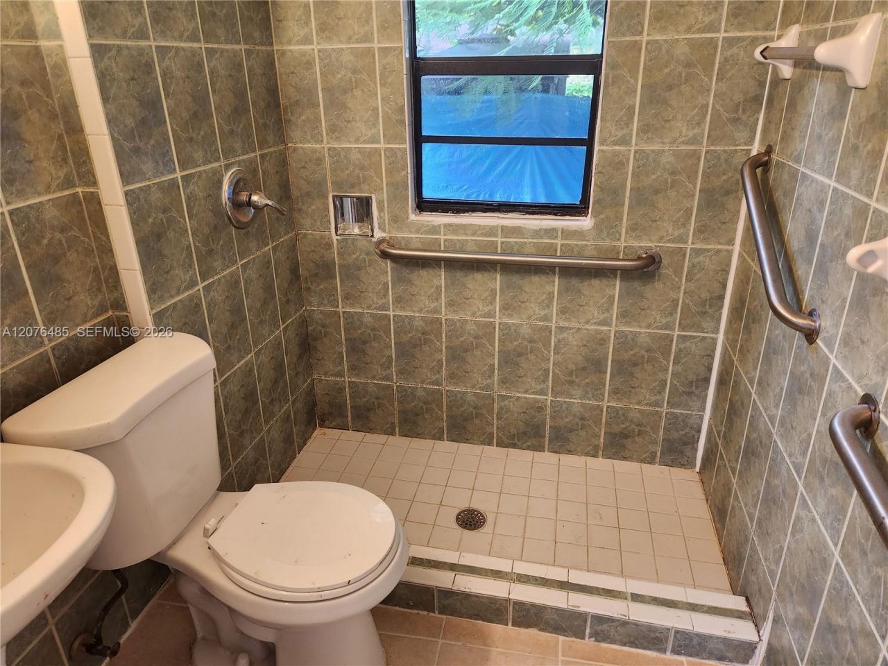 2129 NW 44th St , Unit 2129, Miami, FL 33142 Photo