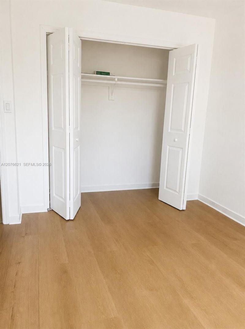 666 W 81st St , Unit 103, Hialeah, FL 33014 Photo