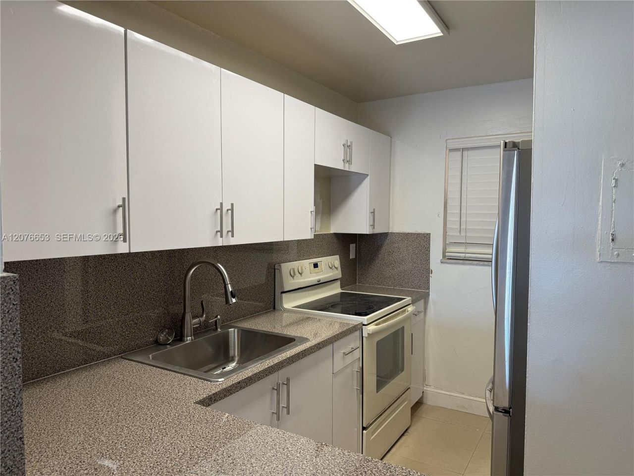 6055 W 19th Ave , Unit 311, Hialeah, FL 33012 Photo