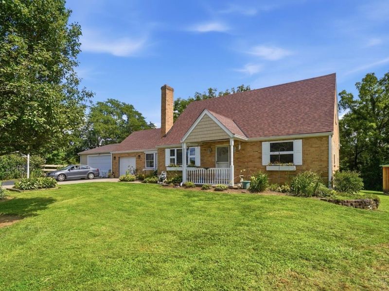 5585 Springdale Road, Colerain Township, OH 45251 Photo 2