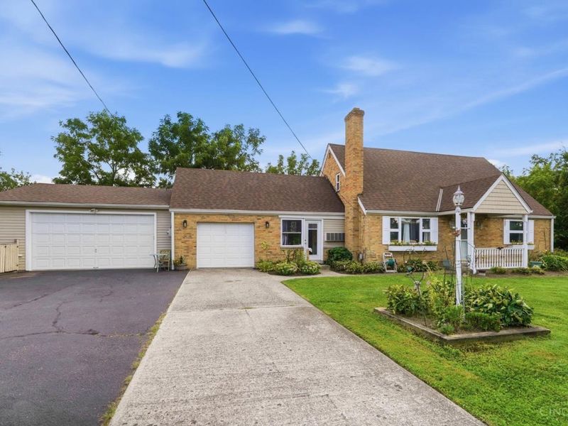 5585 Springdale Road, Colerain Township, OH 45251 Photo 3