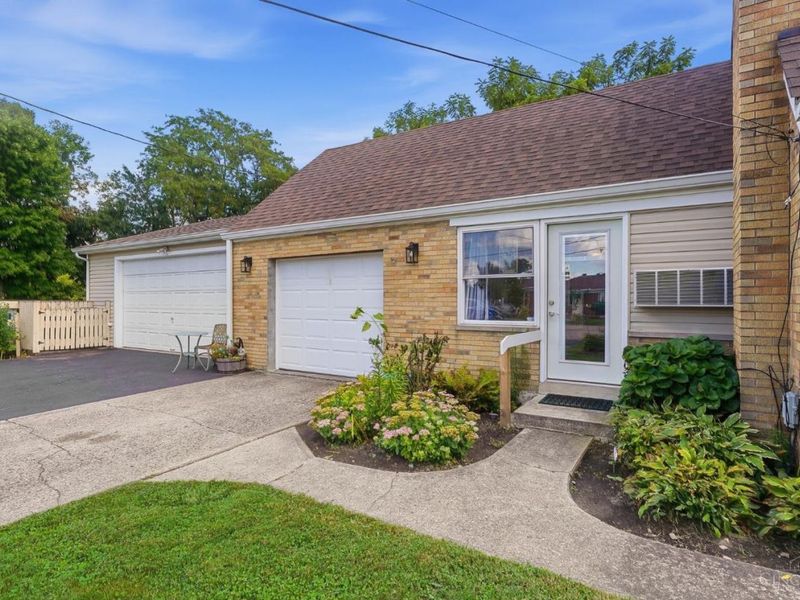 5585 Springdale Road, Colerain Township, OH 45251 Photo 5