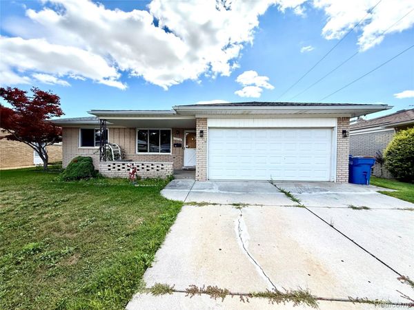 13252 Diena Drive , Warren, Mi 48088