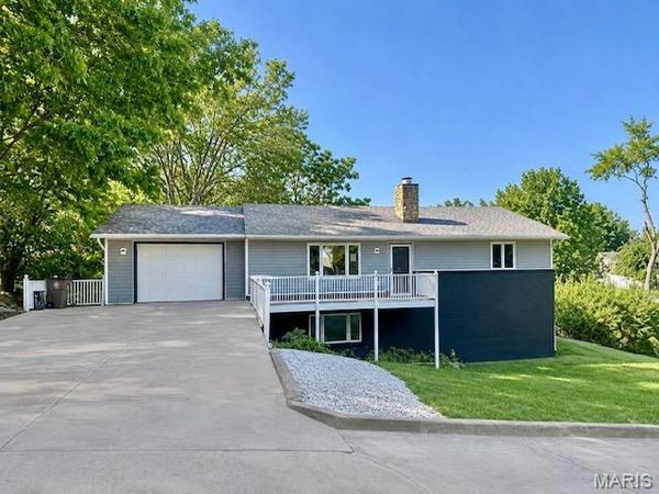 1725 Georgia Street, Cape Girardeau, MO 63701