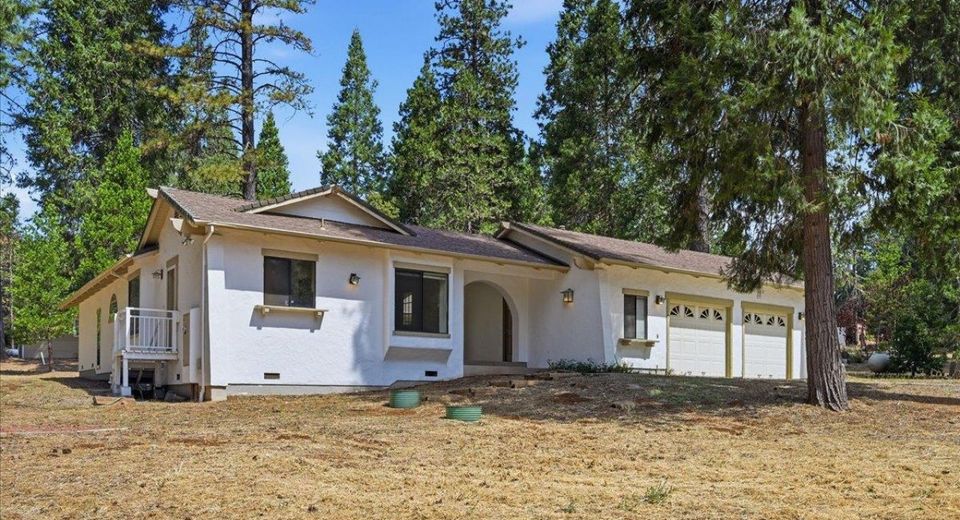 11520 Lower Colfax Rd, Grass Valley, CA 95945 Photo