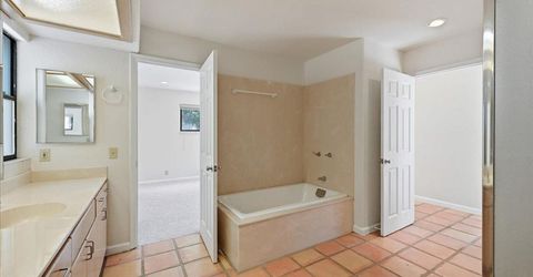 11520 Lower Colfax Rd, Grass Valley, CA 95945 Photo