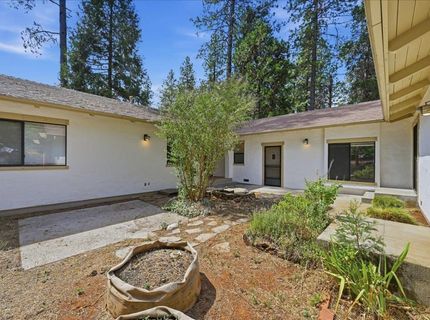 11520 Lower Colfax Rd, Grass Valley, CA 95945 Photo