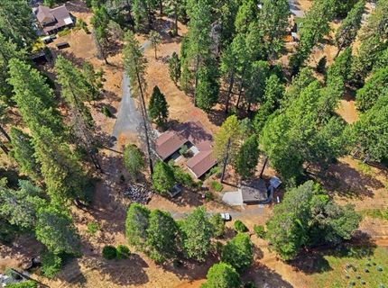 11520 Lower Colfax Rd, Grass Valley, CA 95945 Photo