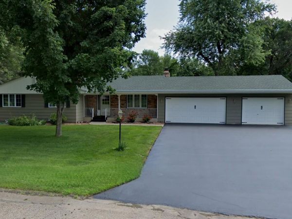 14121 Woodhaven Road, Minnetonka, MN 55345