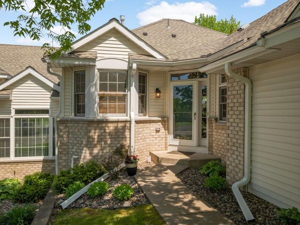16270 Crystal Hills Drive , Lakeville, MN 55044