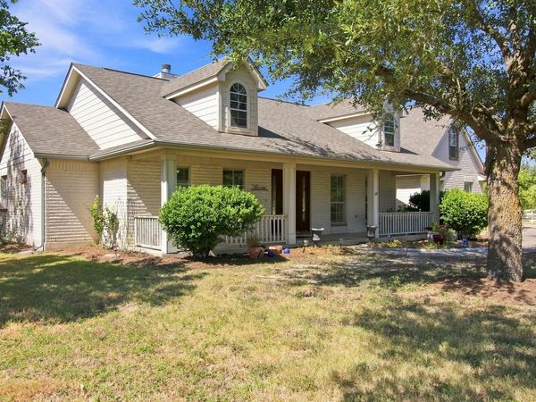 215 Courtnees WAY, Georgetown, TX 78626