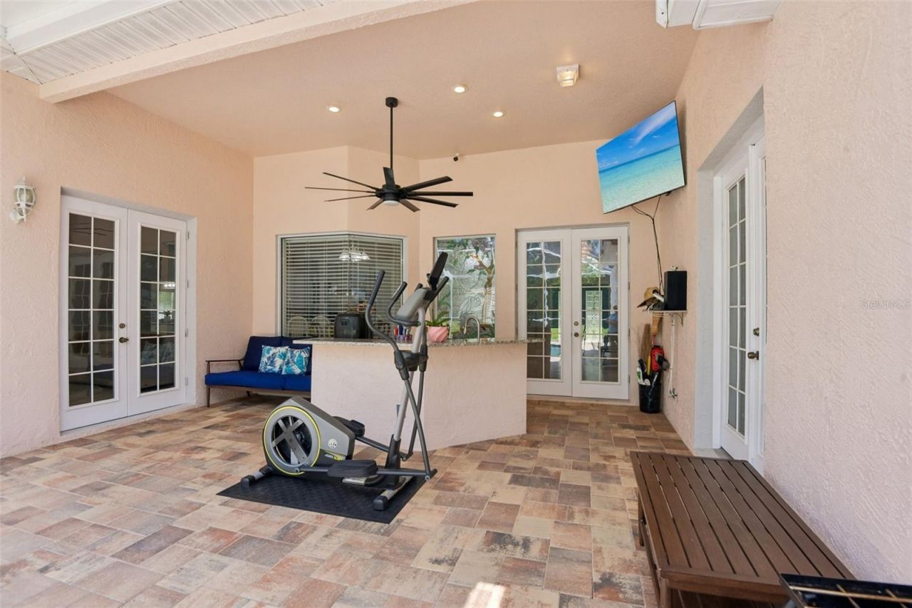 1701 Country Trails Drive, Safety Harbor, FL 34695 Photo