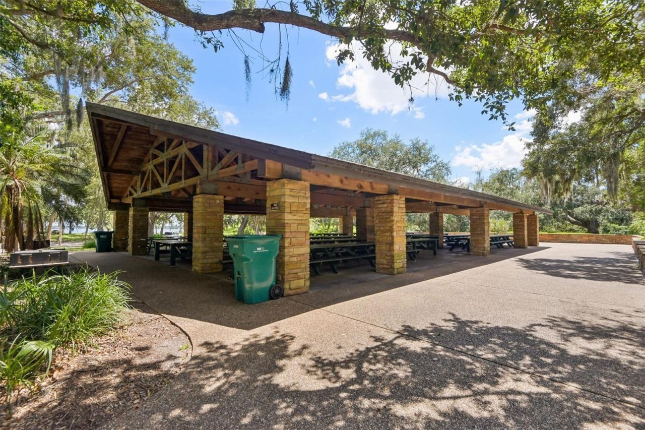 1701 Country Trails Drive, Safety Harbor, FL 34695 Photo