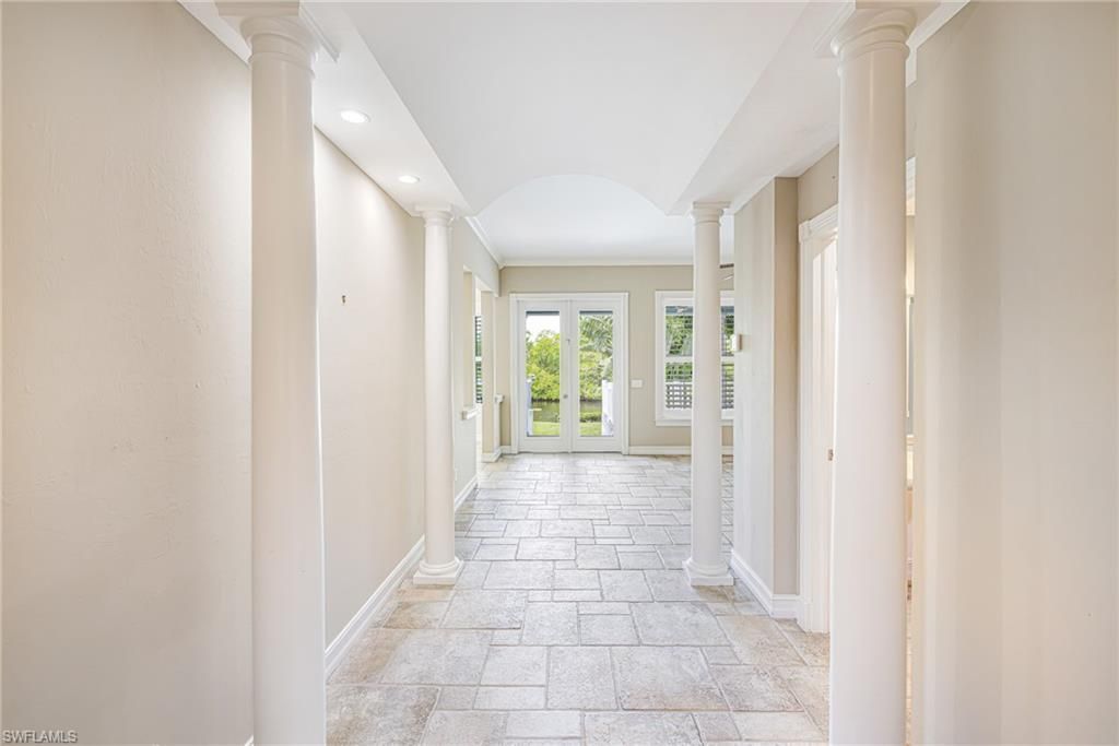 1495 Gordon River Ln , Naples, FL 34104 Photo