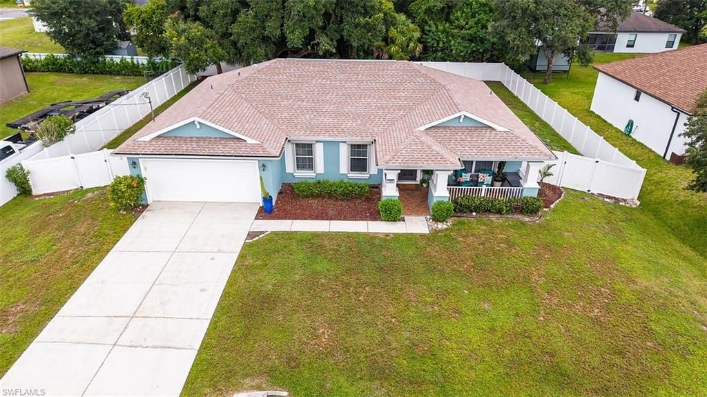 715 Zendor Ave , Fort Myers, FL 33913 Photo