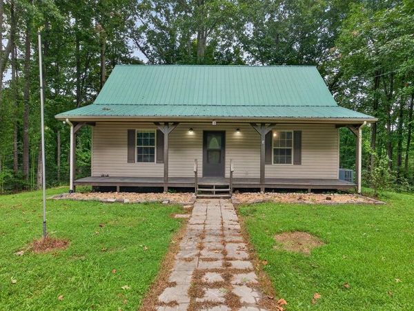147 Ray Ln , Gainesboro, TN 38562