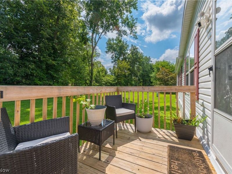 431 Westwoods, Amherst, OH 44001 Photo 10