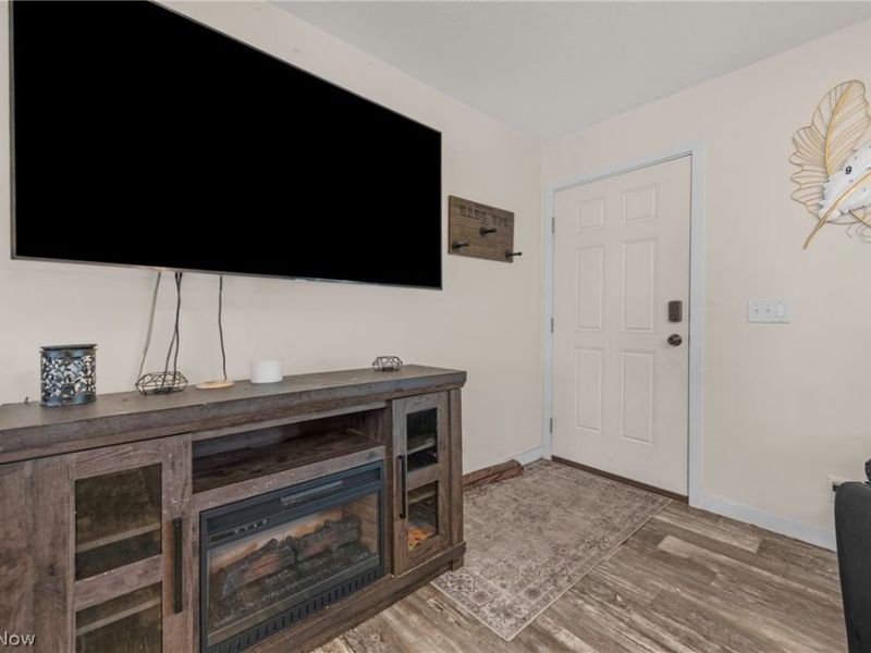 431 Westwoods, Amherst, OH 44001 Photo 12