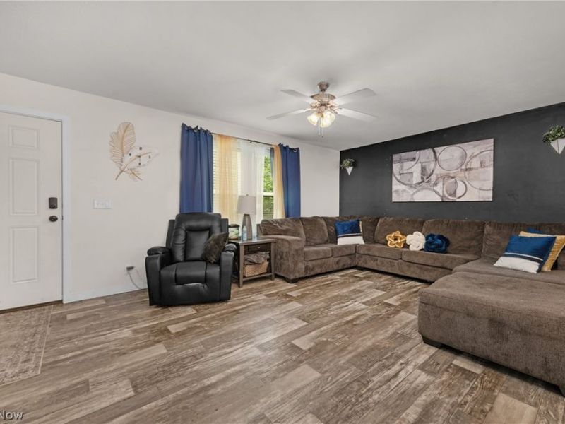 431 Westwoods, Amherst, OH 44001 Photo 14