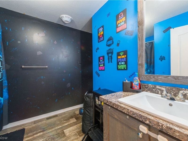 431 Westwoods, Amherst, OH 44001 Photo 38