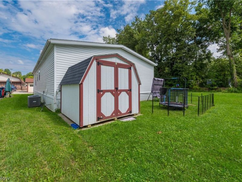 431 Westwoods, Amherst, OH 44001 Photo 49