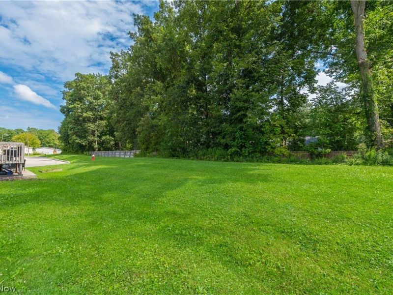 431 Westwoods, Amherst, OH 44001 Photo 50