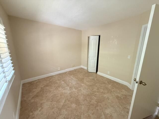 1035 Lake Shore Drive, Unit 103, Lake Park, FL 33403 Photo
