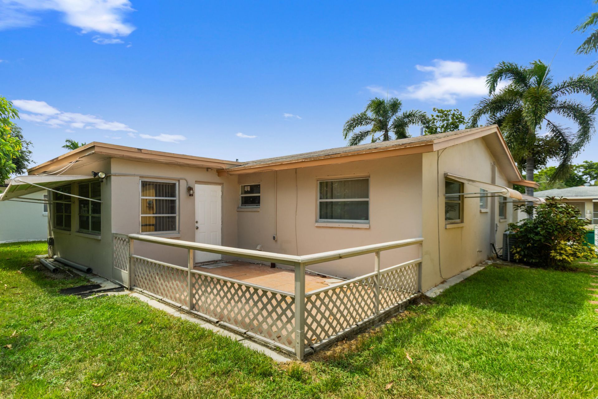 4818 NW 58th Street, Tamarac, FL 33319 Photo