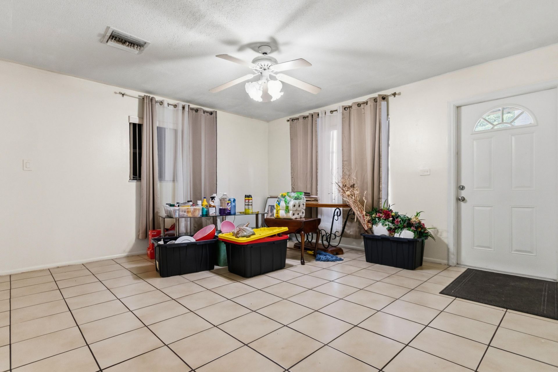 4818 NW 58th Street, Tamarac, FL 33319 Photo
