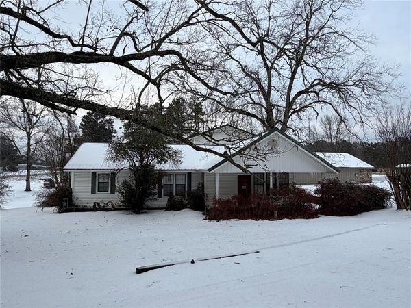 1664 N Us Highway 259 Highway, Broken Bow, OK 74728