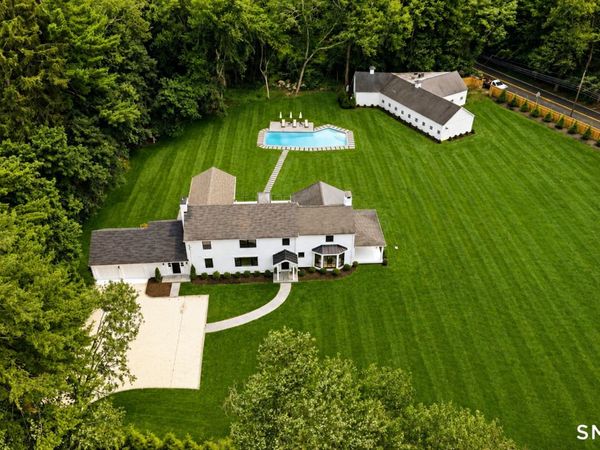 240 North , Westport, CT 06880