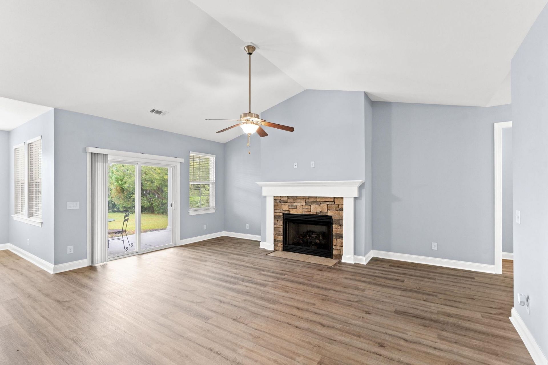 1514 Osage Dr. Photo 5