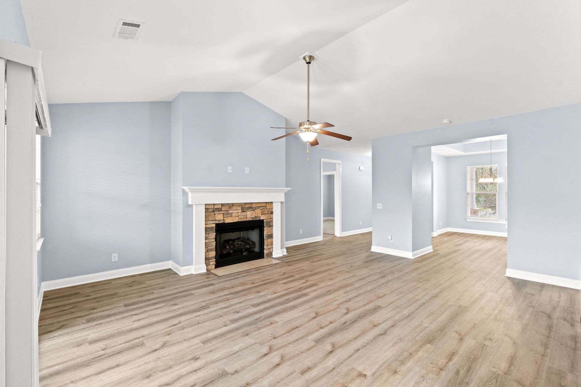1514 Osage Dr. Photo 6