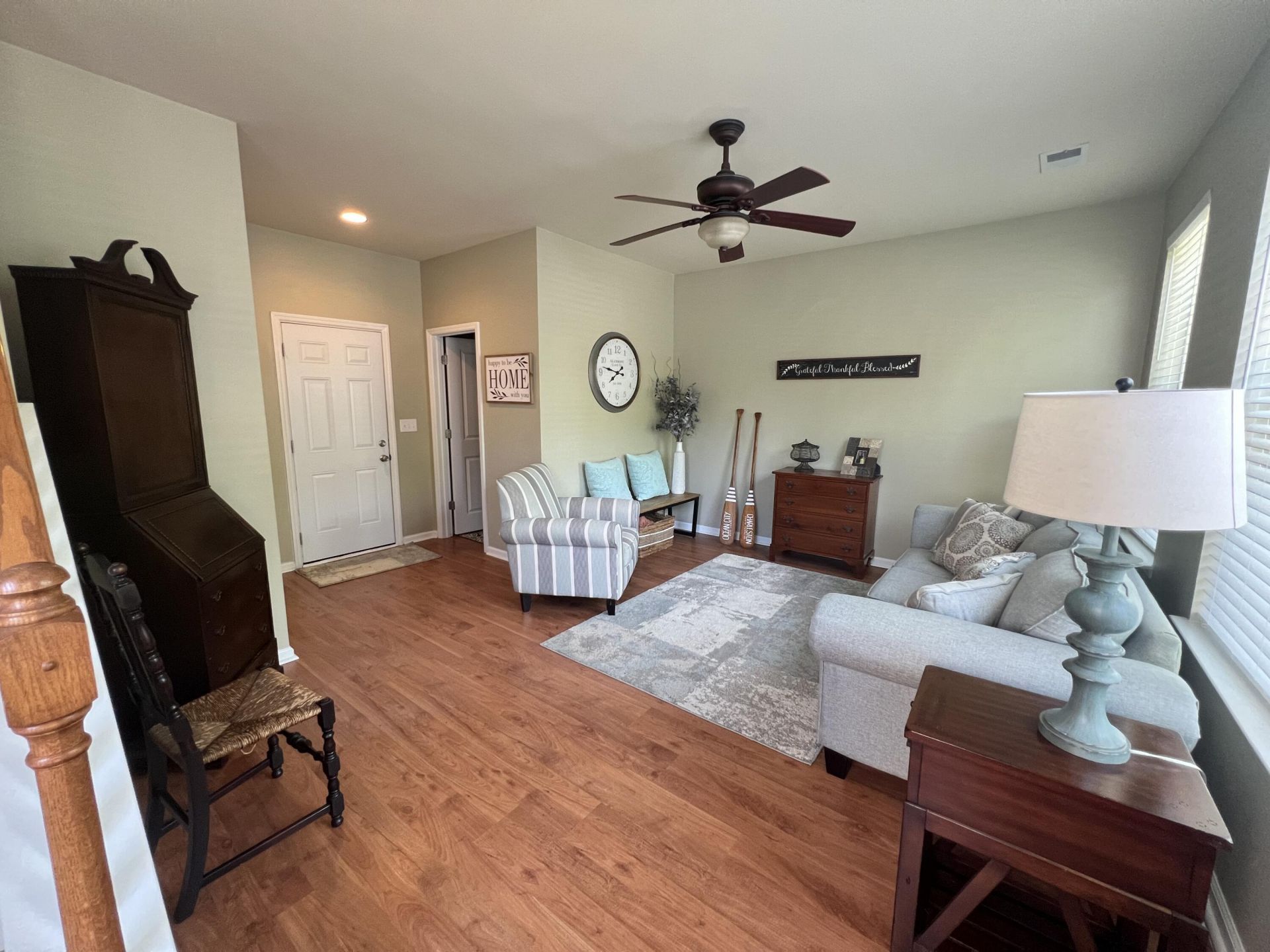 1542 Bluewater Way Photo 11