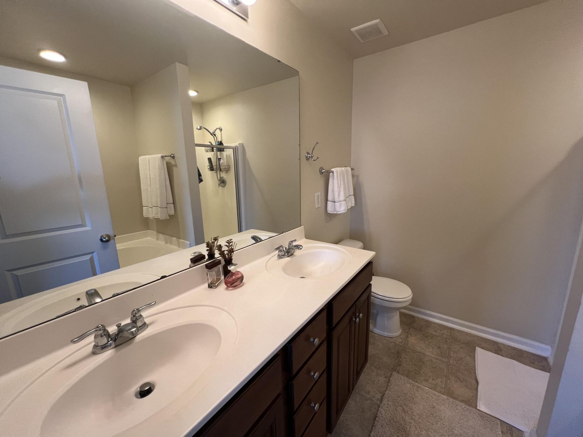 1542 Bluewater Way Photo 15