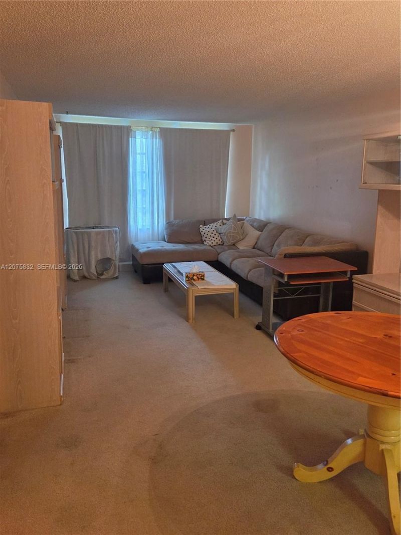 Please Call For Address, Unit 206, Plantation, FL 33313 Photo