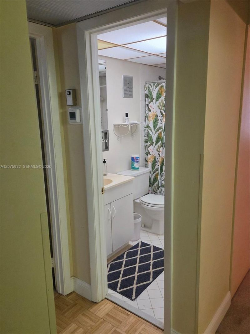 Please Call For Address, Unit 206, Plantation, FL 33313 Photo
