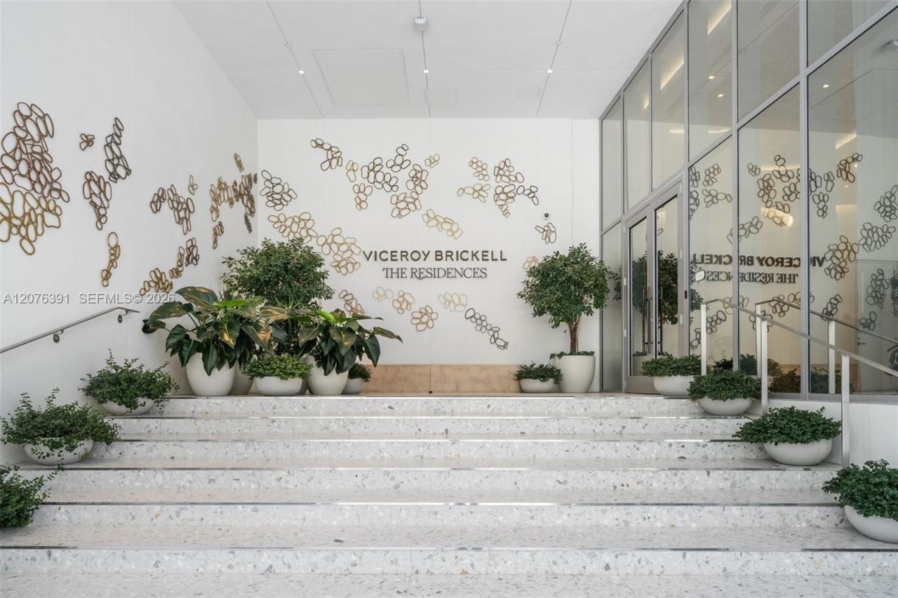 77 SE 5th St, Unit 2805, Miami, FL 33131 Photo