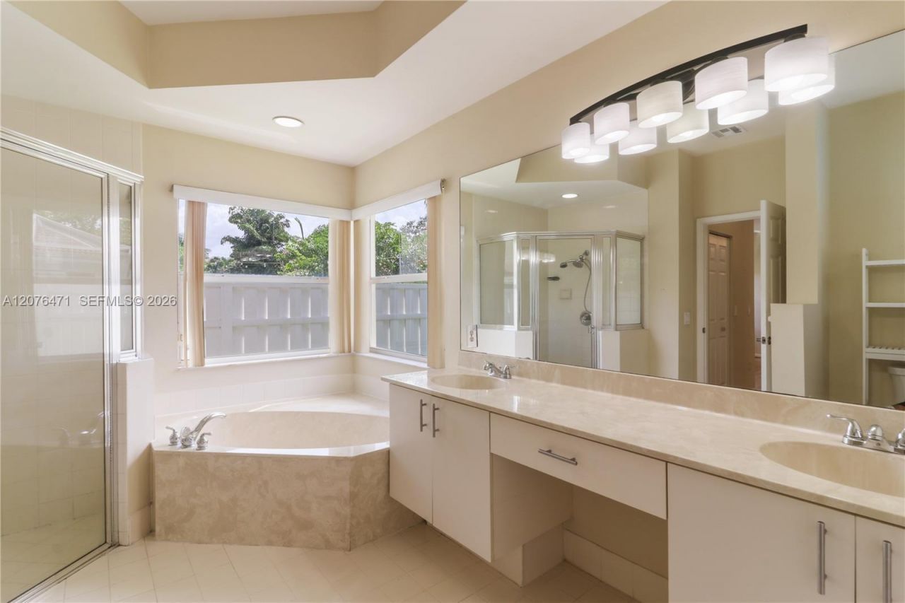 10256 NW 53rd Ct, Coral Springs, FL 33076 Photo
