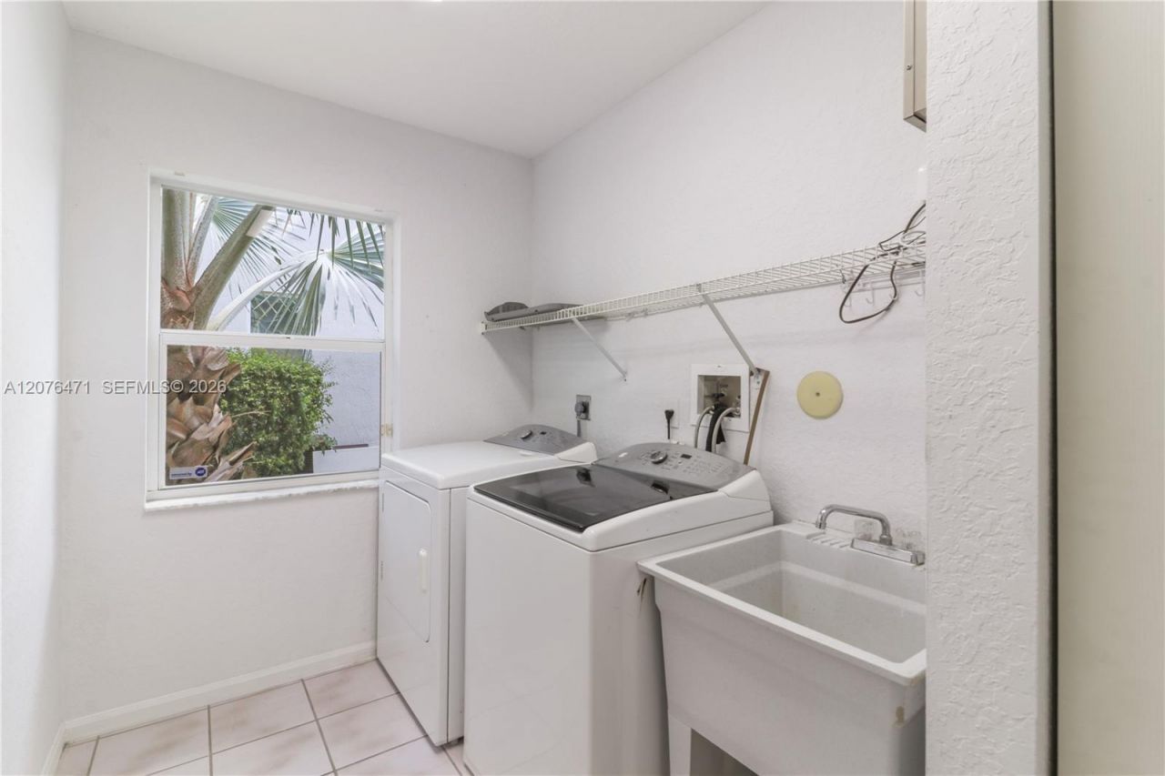 10256 NW 53rd Ct, Coral Springs, FL 33076 Photo