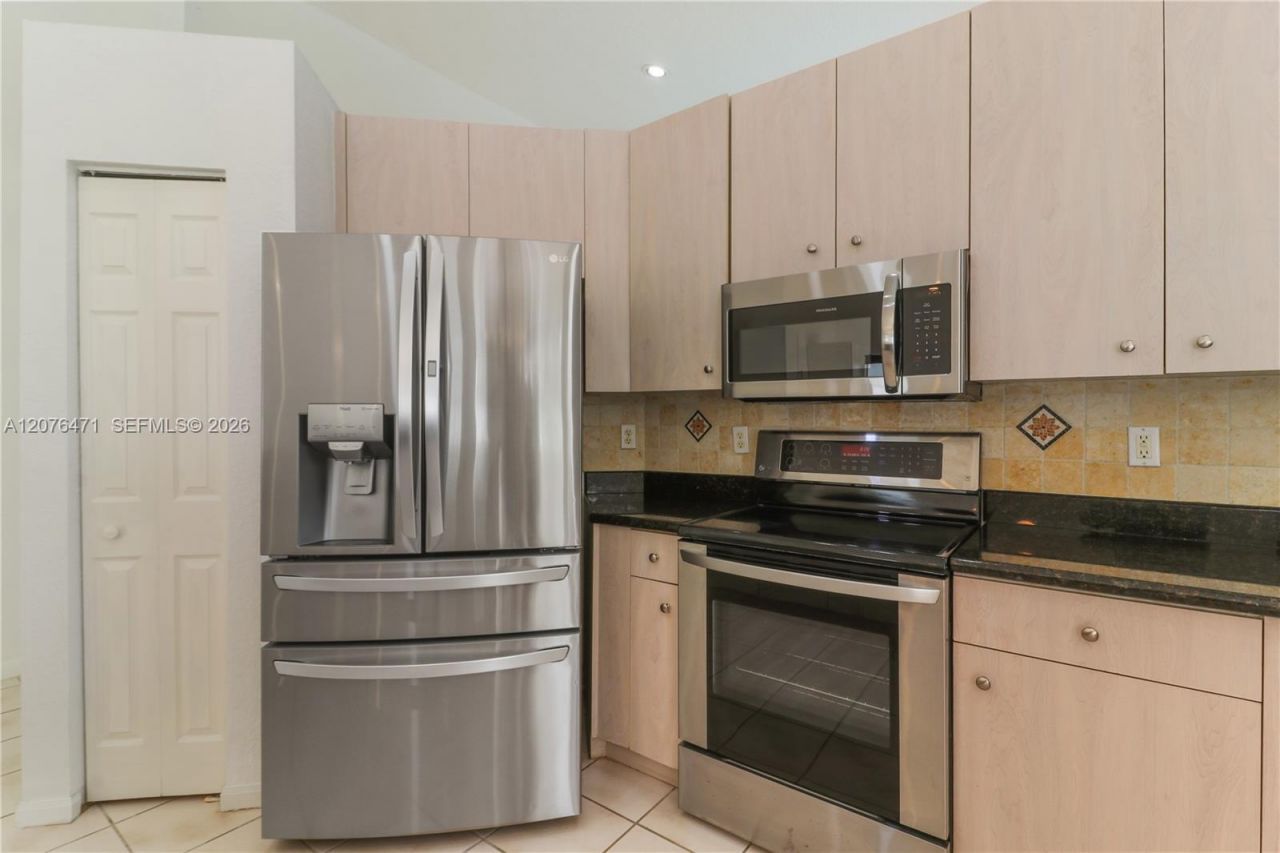 10256 NW 53rd Ct, Coral Springs, FL 33076 Photo