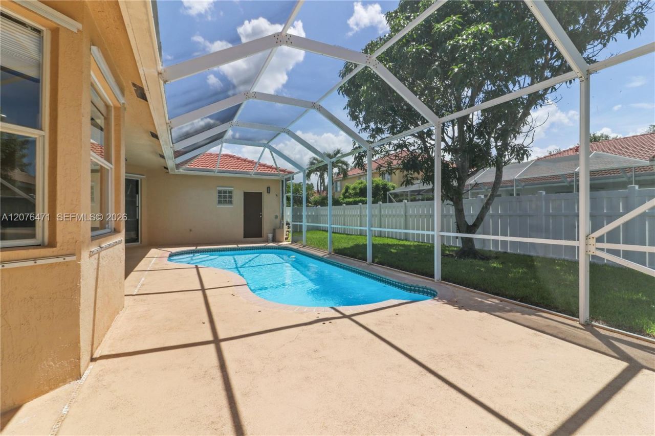 10256 NW 53rd Ct, Coral Springs, FL 33076 Photo