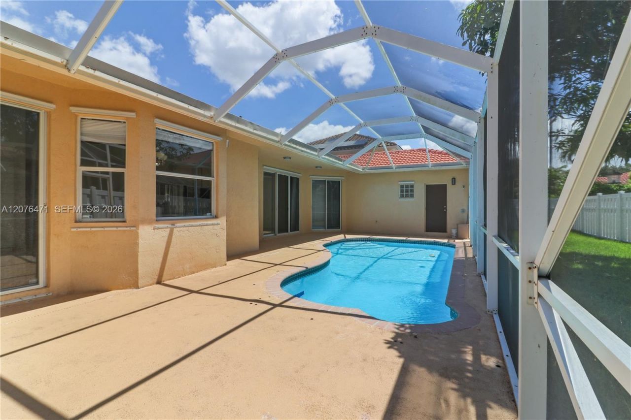 10256 NW 53rd Ct, Coral Springs, FL 33076 Photo