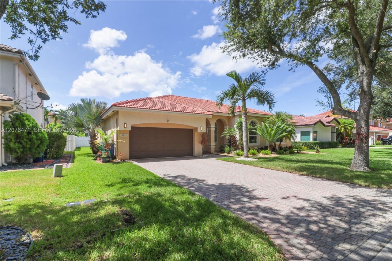 10256 NW 53rd Ct, Coral Springs, FL 33076 Photo