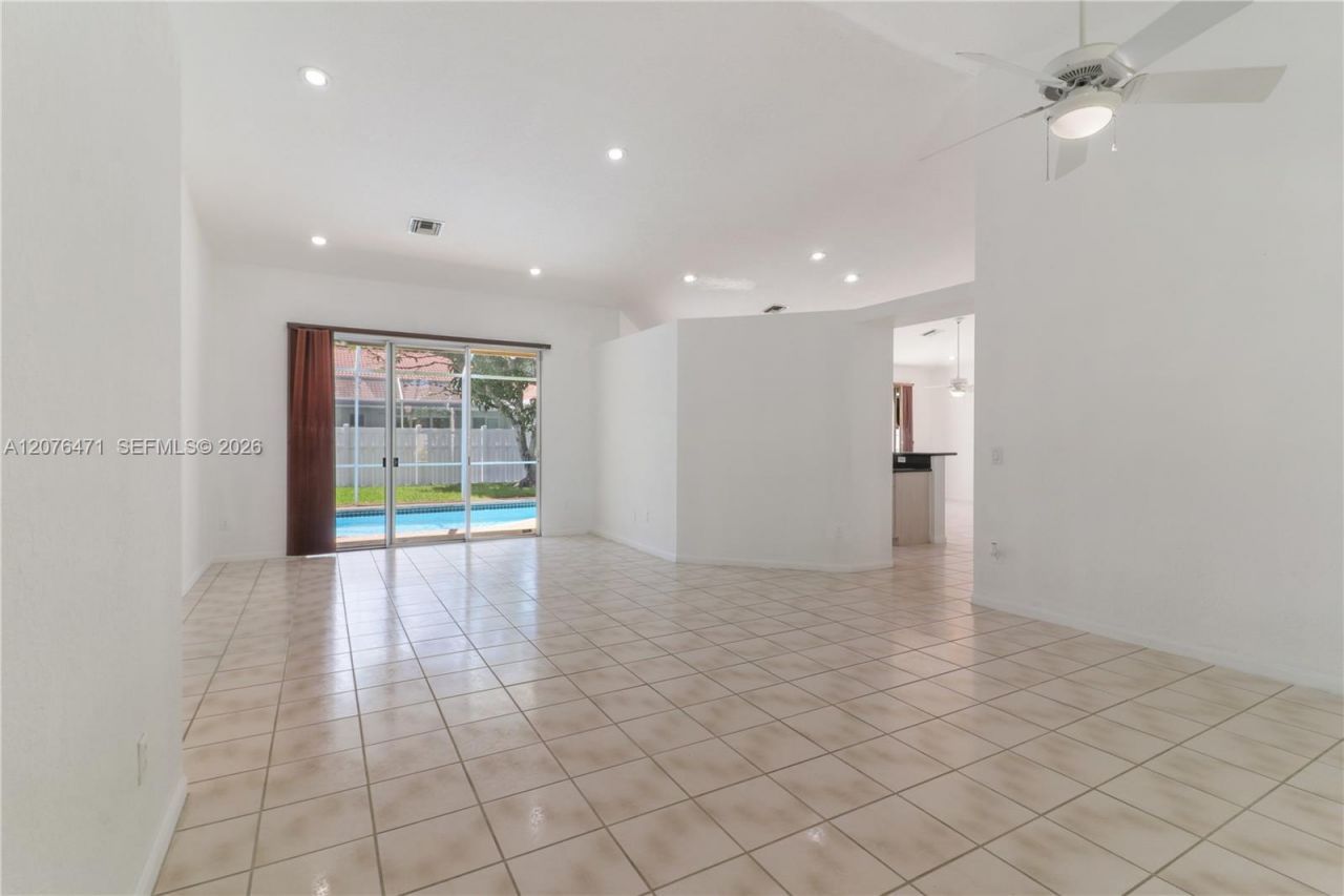 10256 NW 53rd Ct, Coral Springs, FL 33076 Photo