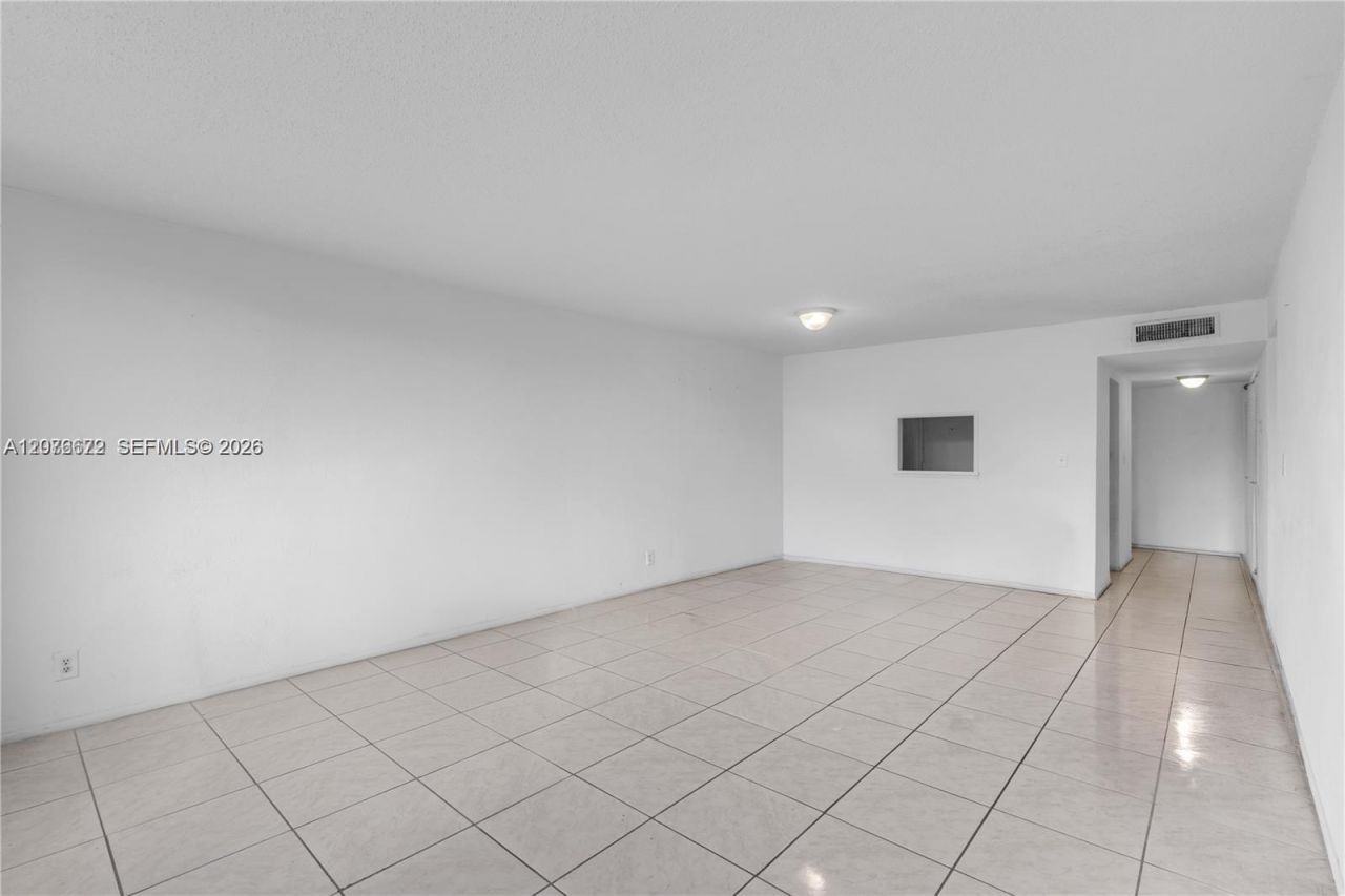 9001 SW 77th Ave, Unit C402, Miami, FL 33156 Photo