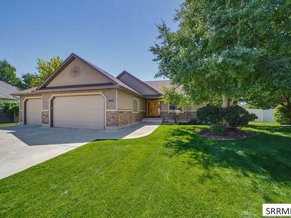 932 Oxbow Lane, IDAHO FALLS, ID 83404